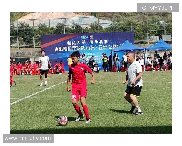 解析“棋牌局中局”：熟人组局背后的合伙作弊行为。（揭秘棋牌“局中局”：熟人设局背后的合谋作弊内幕）