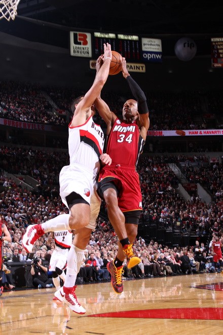 队的防线 队的防线